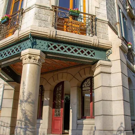 Daire 4 Star Rated From 1904 In Aix Les Bains *
